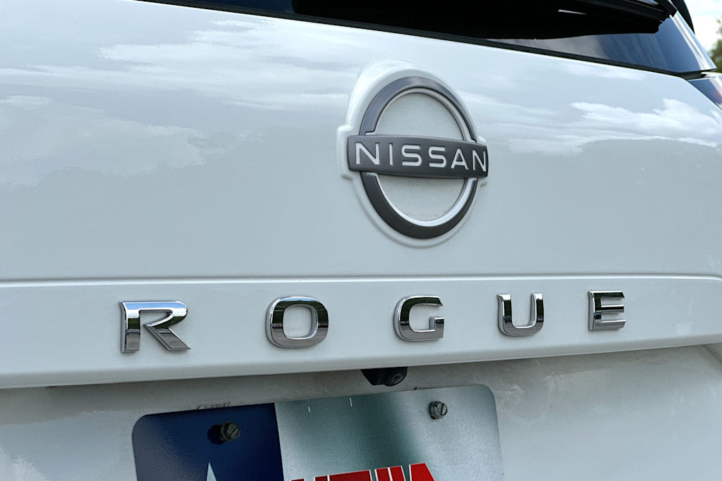 Thumbnail: 2023 Nissan Rogue - 7