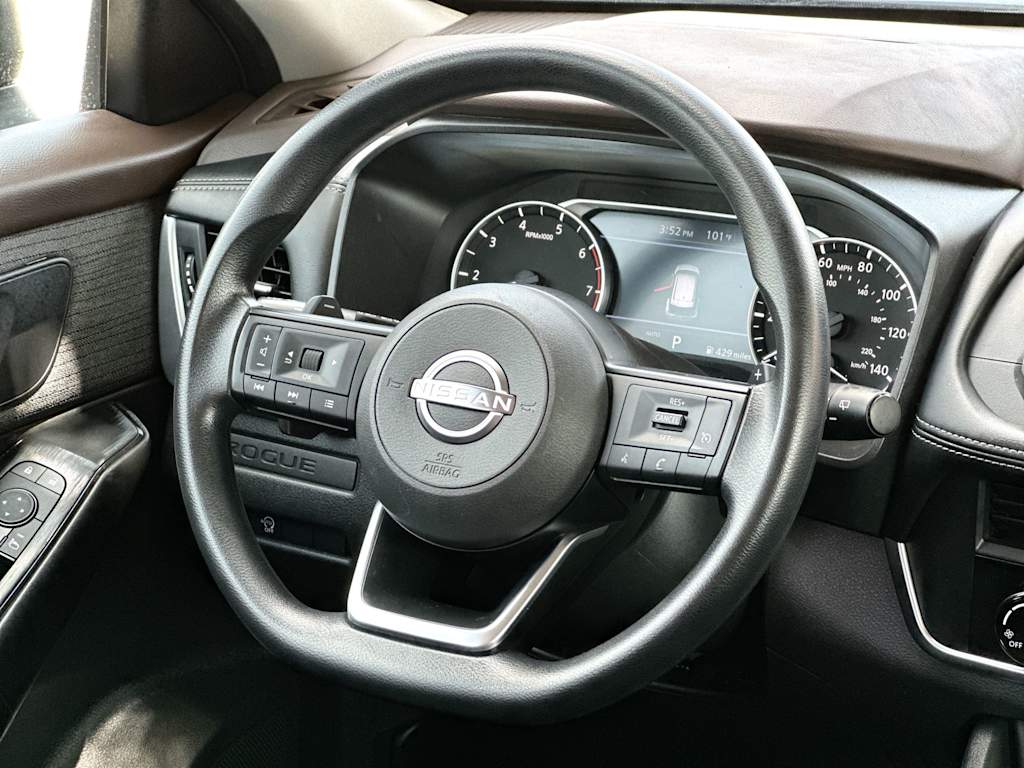 Thumbnail: 2023 Nissan Rogue - 12