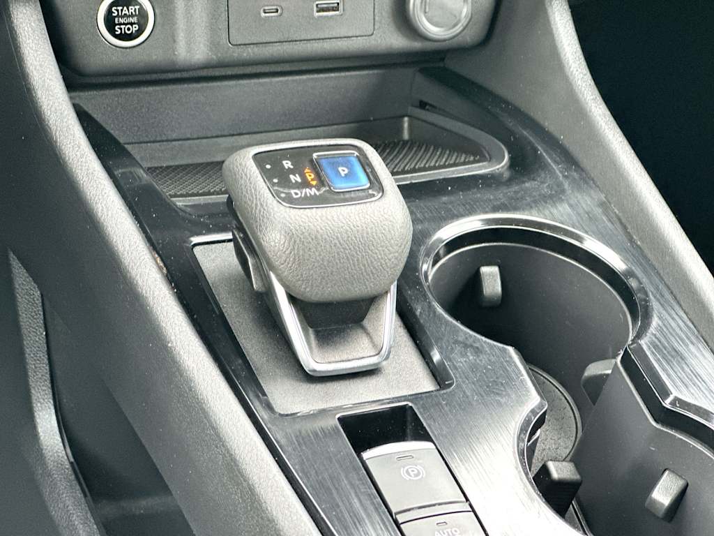 Thumbnail: 2022 Nissan Rogue - 13