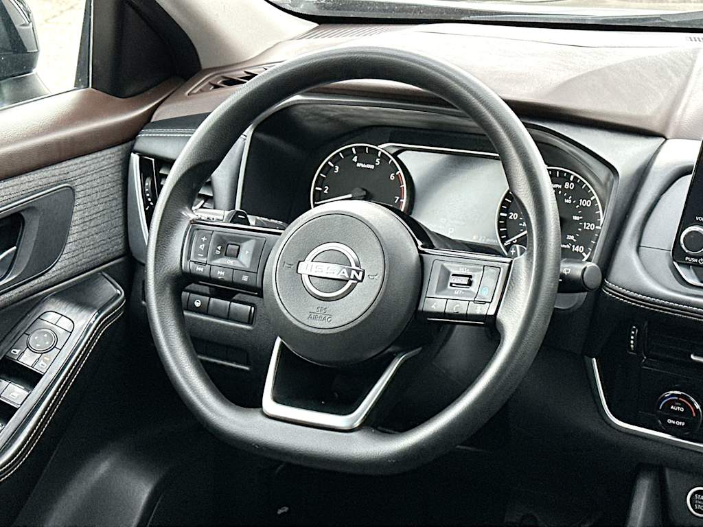 Thumbnail: 2022 Nissan Rogue - 11