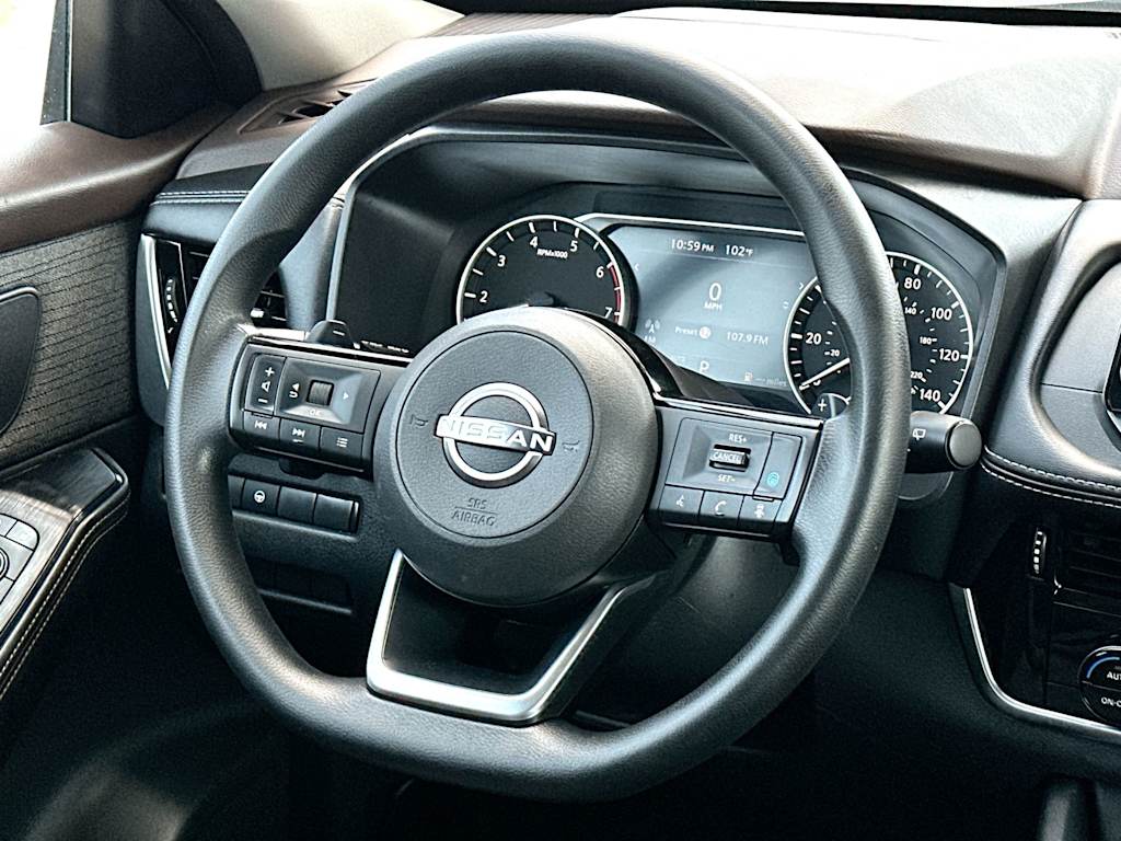 Thumbnail: 2022 Nissan Rogue - 12