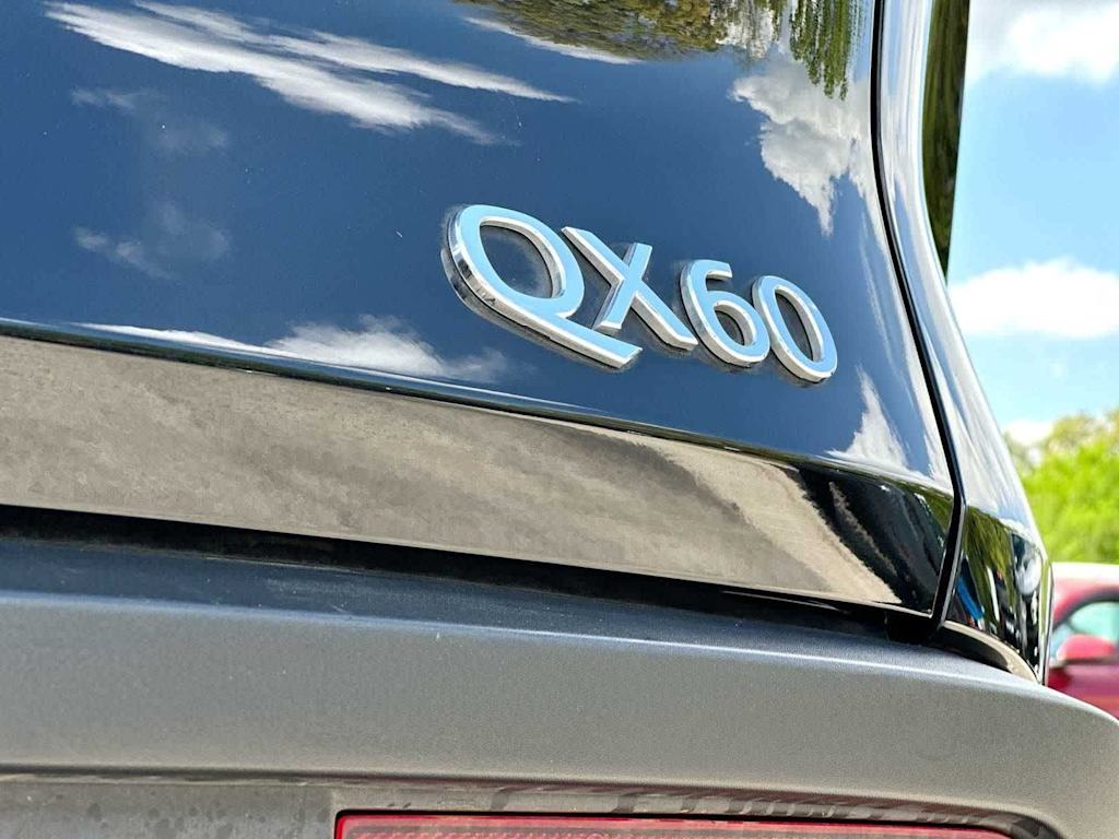 Thumbnail: 2023 INFINITI QX60 - 7