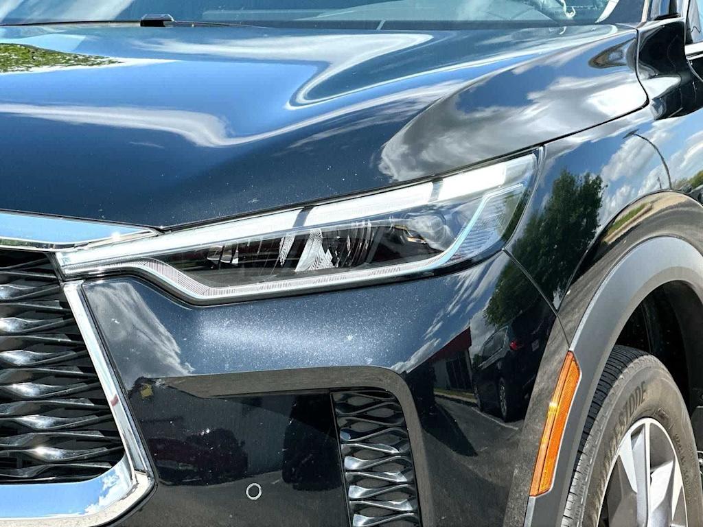 Thumbnail: 2023 INFINITI QX60 - 25