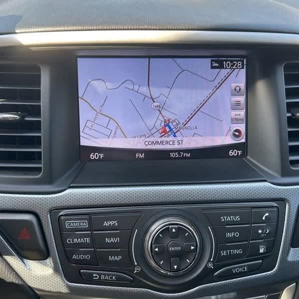 Thumbnail: 2019 Nissan Pathfinder - 16