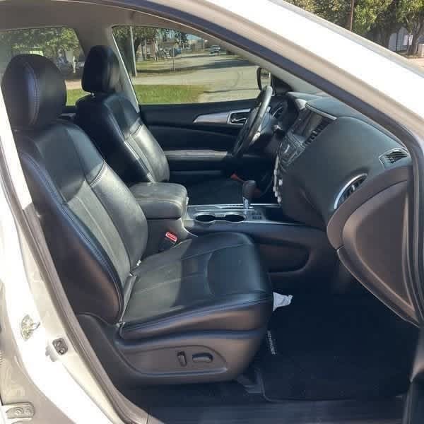 Thumbnail: 2019 Nissan Pathfinder - 7