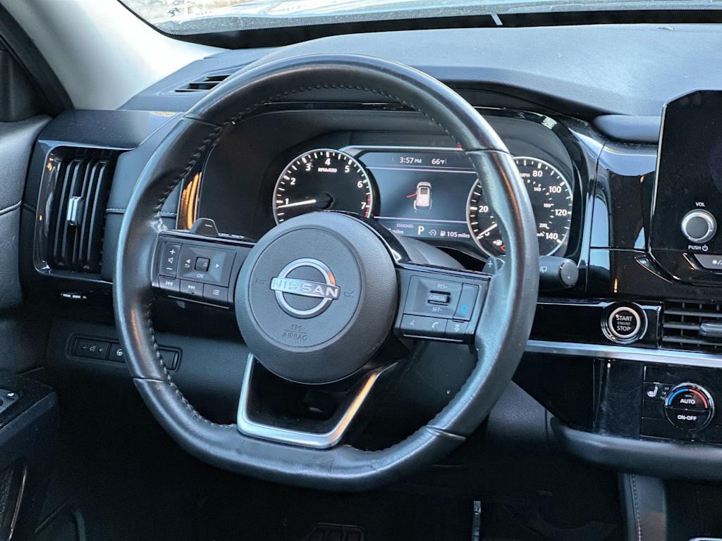 Thumbnail: 2022 Nissan Pathfinder - 9