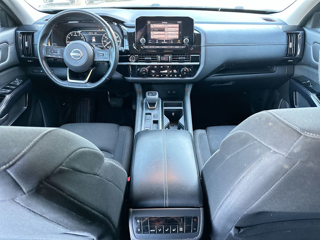 Thumbnail: 2022 Nissan Pathfinder - 2