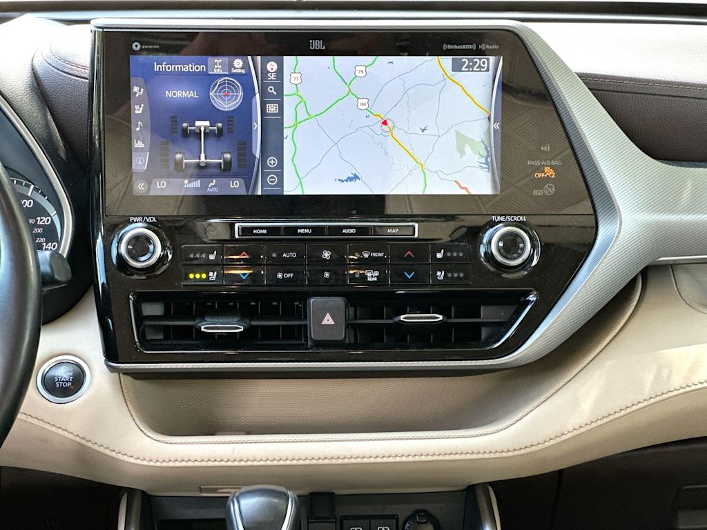 Thumbnail: 2020 Toyota Highlander - 28