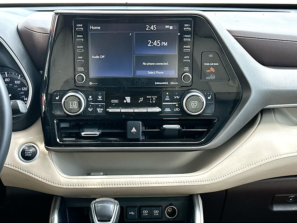 Thumbnail: 2021 Toyota Highlander - 28