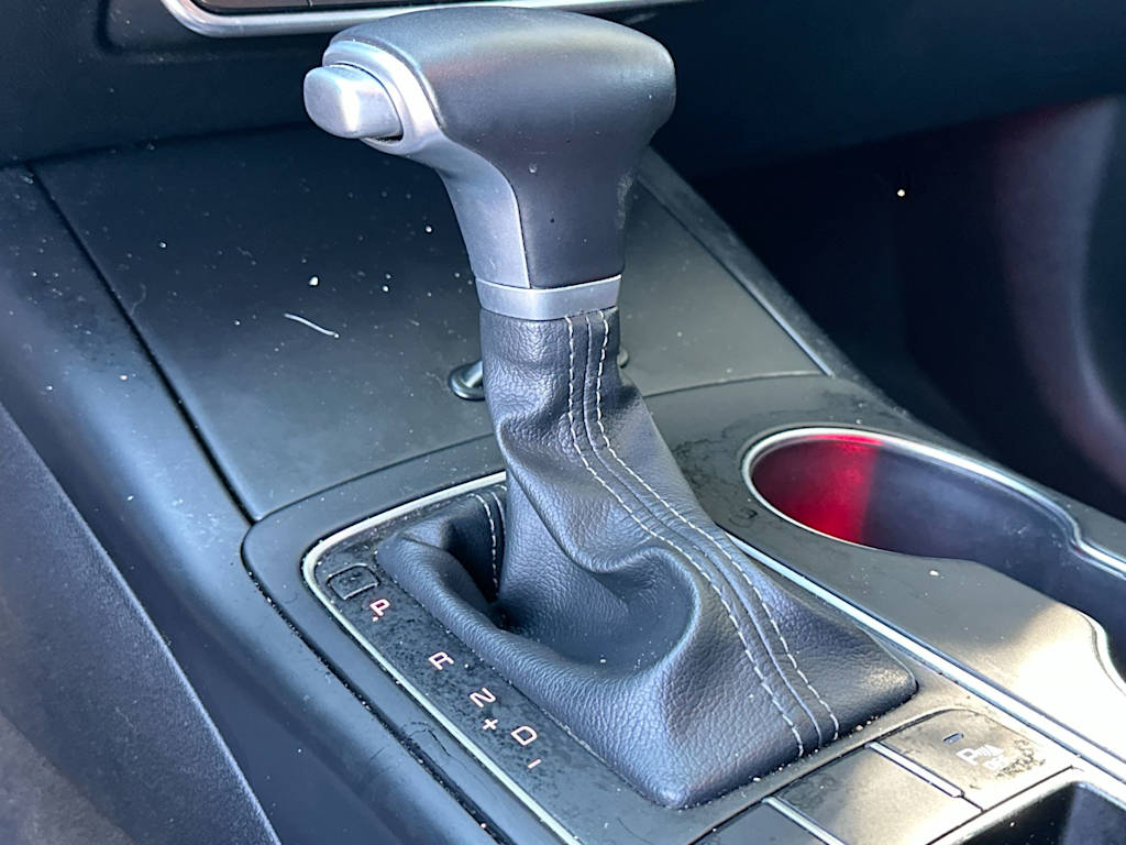 Thumbnail: 2020 Kia Sorento - 14