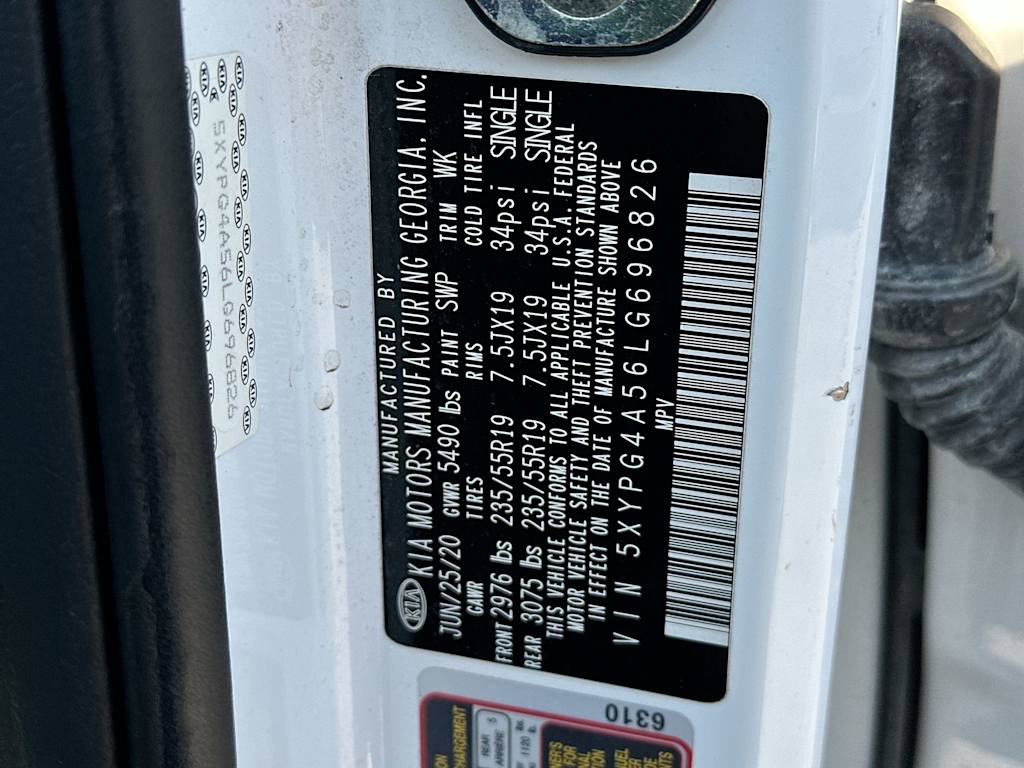 Thumbnail: 2020 Kia Sorento - 18