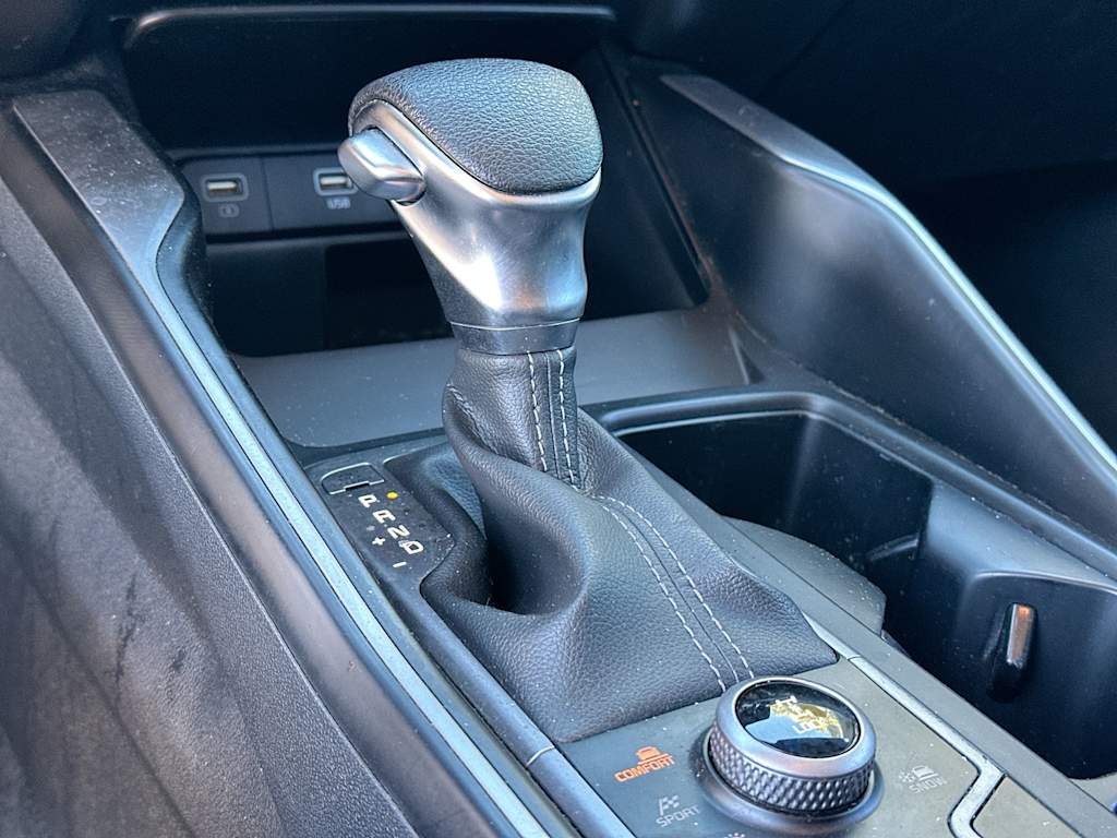 Thumbnail: 2023 Kia Sorento - 14