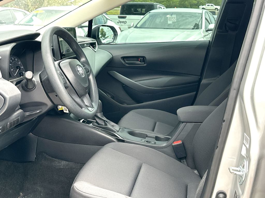 Thumbnail: 2025 Toyota Corolla - 11