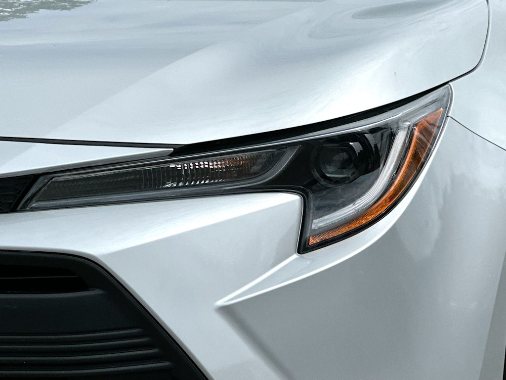 Thumbnail: 2025 Toyota Corolla - 26