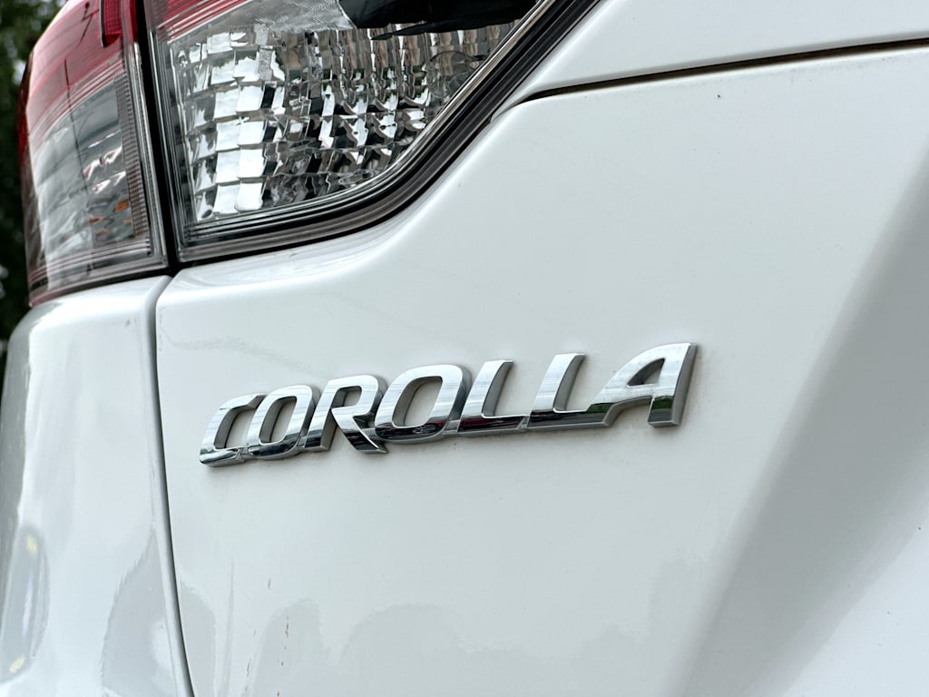 Thumbnail: 2022 Toyota Corolla - 7