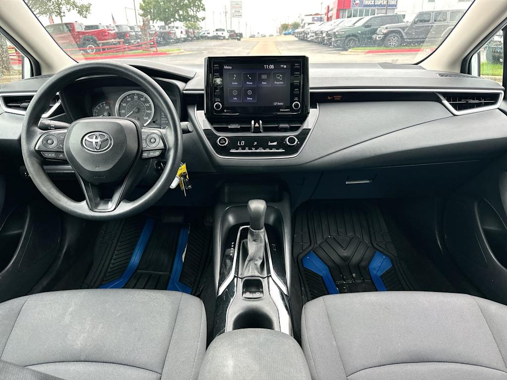 Thumbnail: 2022 Toyota Corolla - 9
