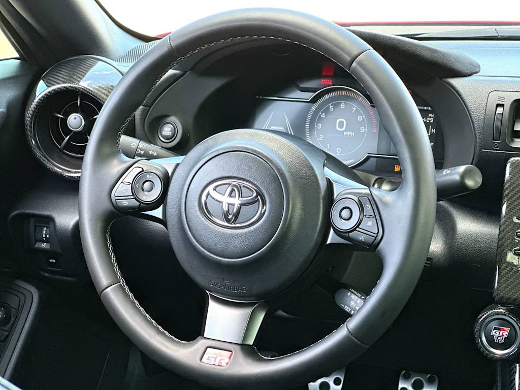 Thumbnail: 2025 Toyota GR86 - 12