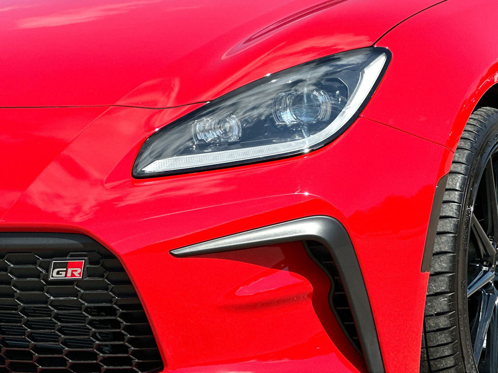 Thumbnail: 2025 Toyota GR86 - 22