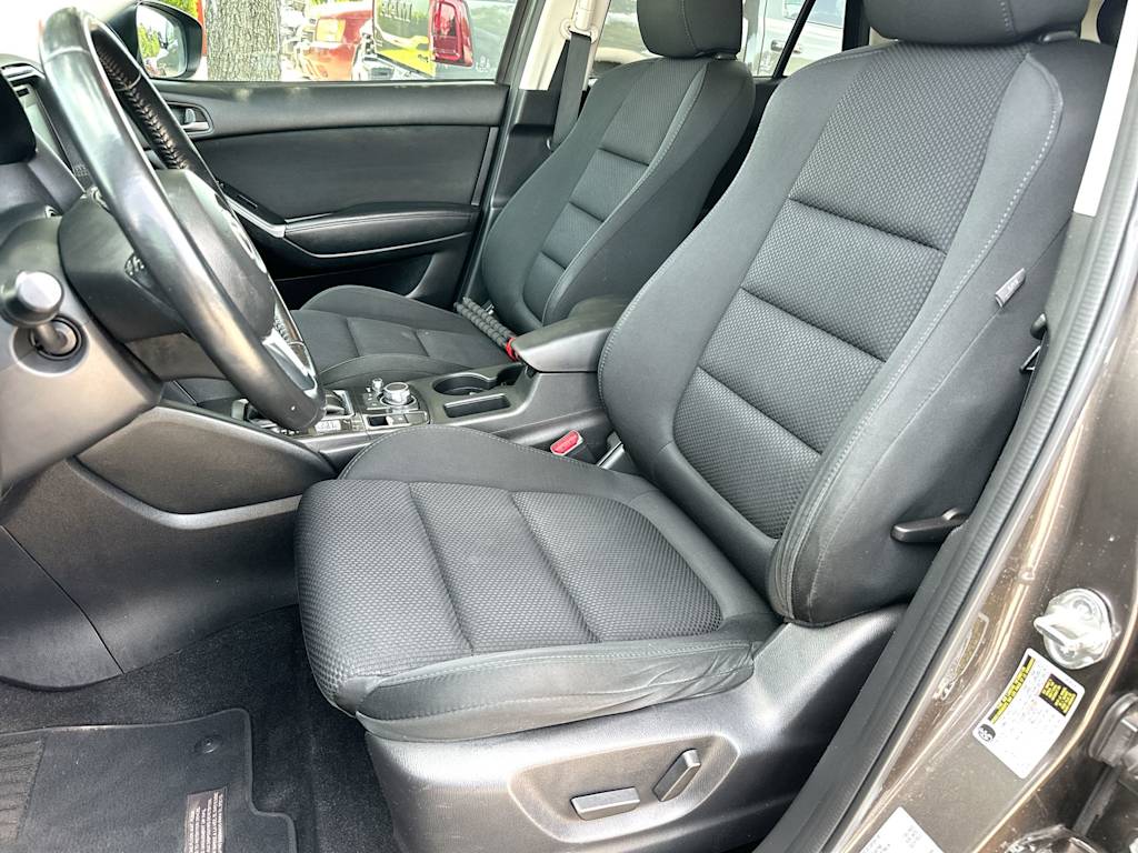 Thumbnail: 2016 Mazda CX-5 - 10