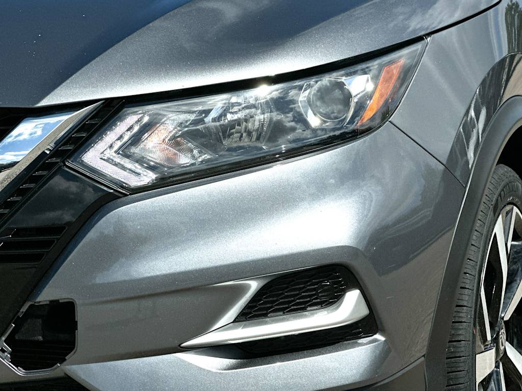 Thumbnail: 2022 Nissan Rogue Sport - 27