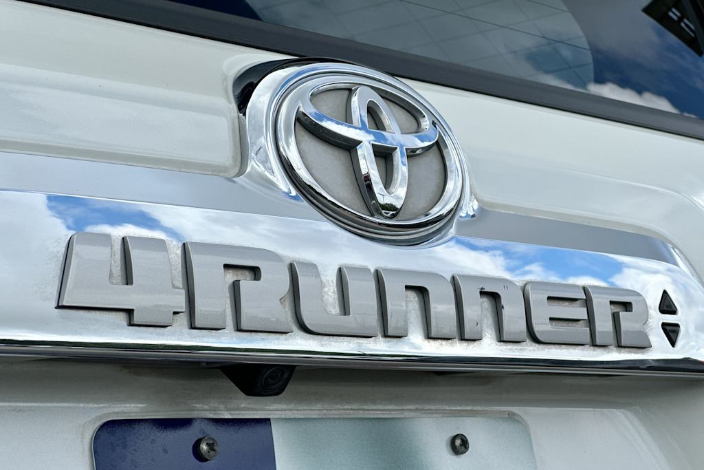 Thumbnail: 2022 Toyota 4Runner - 7