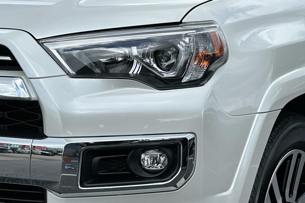 Thumbnail: 2022 Toyota 4Runner - 26