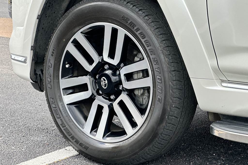 Thumbnail: 2022 Toyota 4Runner - 8