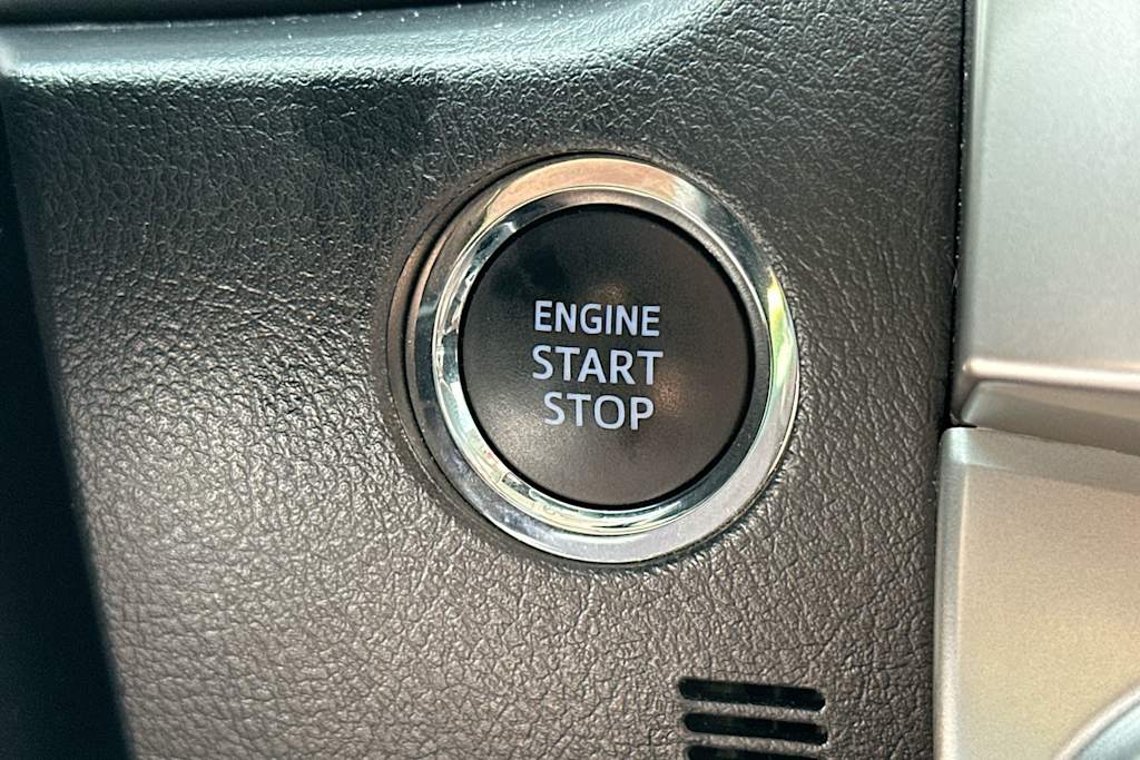 Thumbnail: 2022 Toyota 4Runner - 29