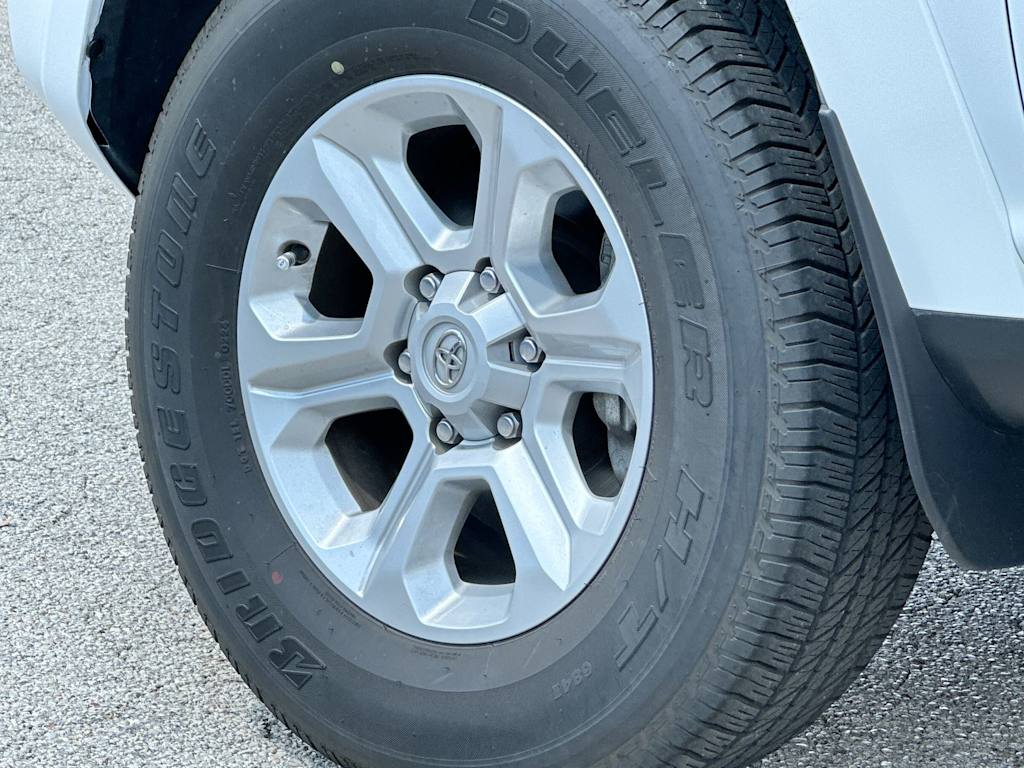 Thumbnail: 2024 Toyota 4Runner - 8