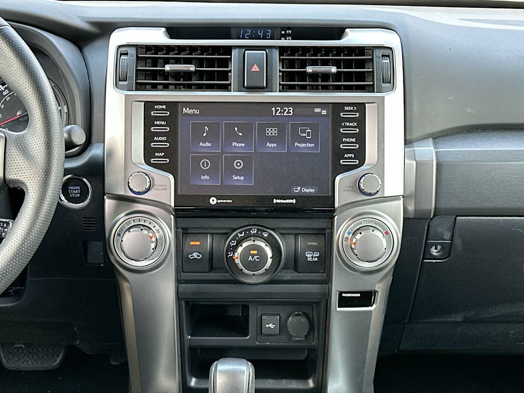 Thumbnail: 2024 Toyota 4Runner - 28