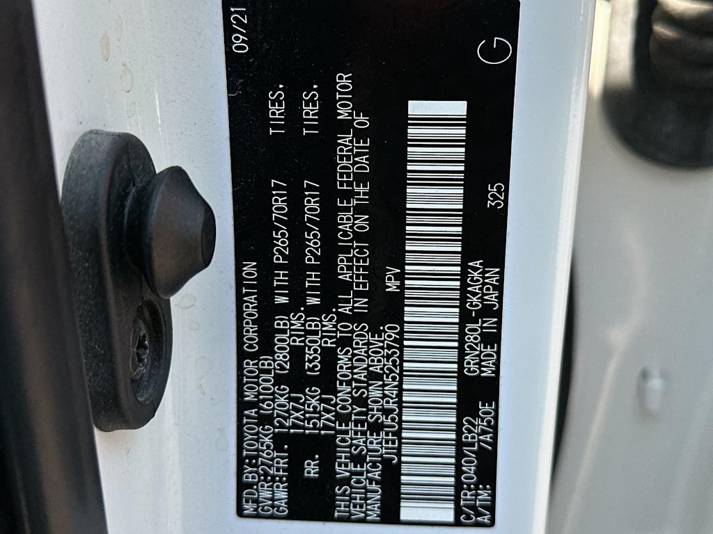 Thumbnail: 2022 Toyota 4Runner - 17