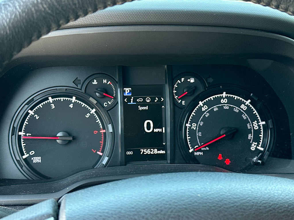 Thumbnail: 2022 Toyota 4Runner - 15