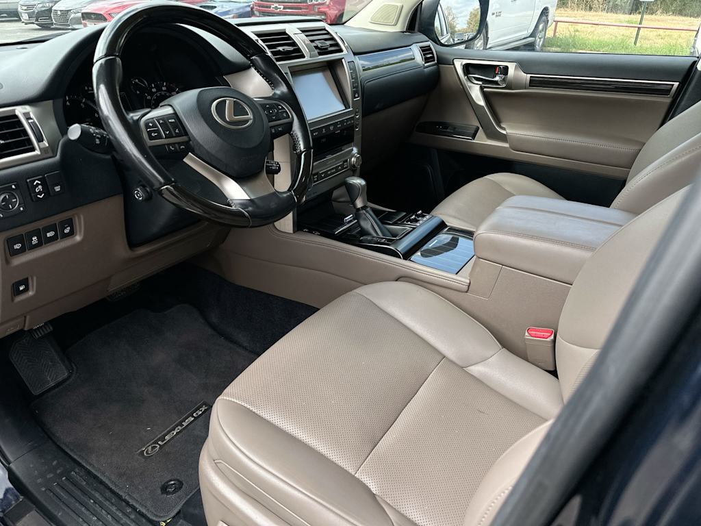 Thumbnail: 2021 Lexus GX - 11