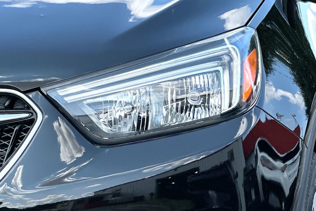 Thumbnail: 2022 Buick Encore - 27