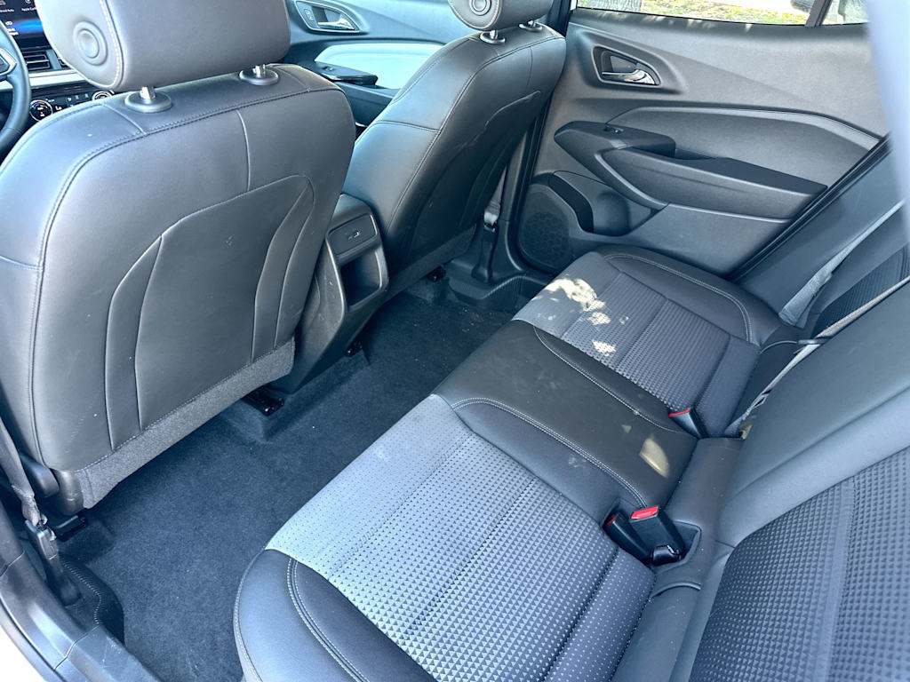 Thumbnail: 2025 Chevrolet Trax - 28