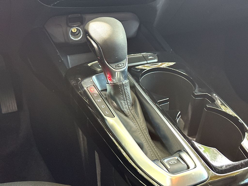 Thumbnail: 2025 Chevrolet Trax - 14