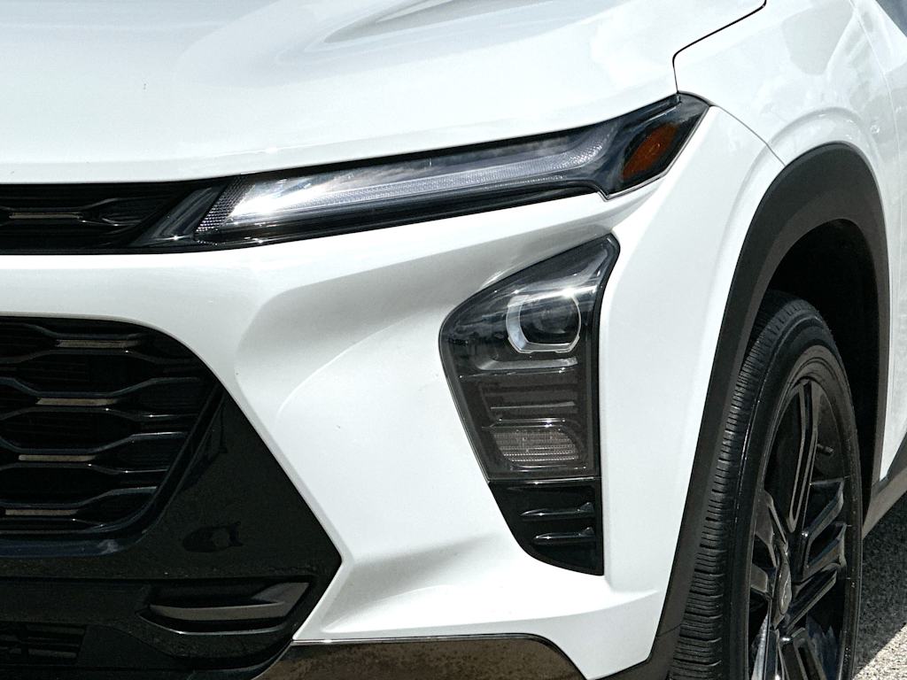 Thumbnail: 2025 Chevrolet Trax - 26