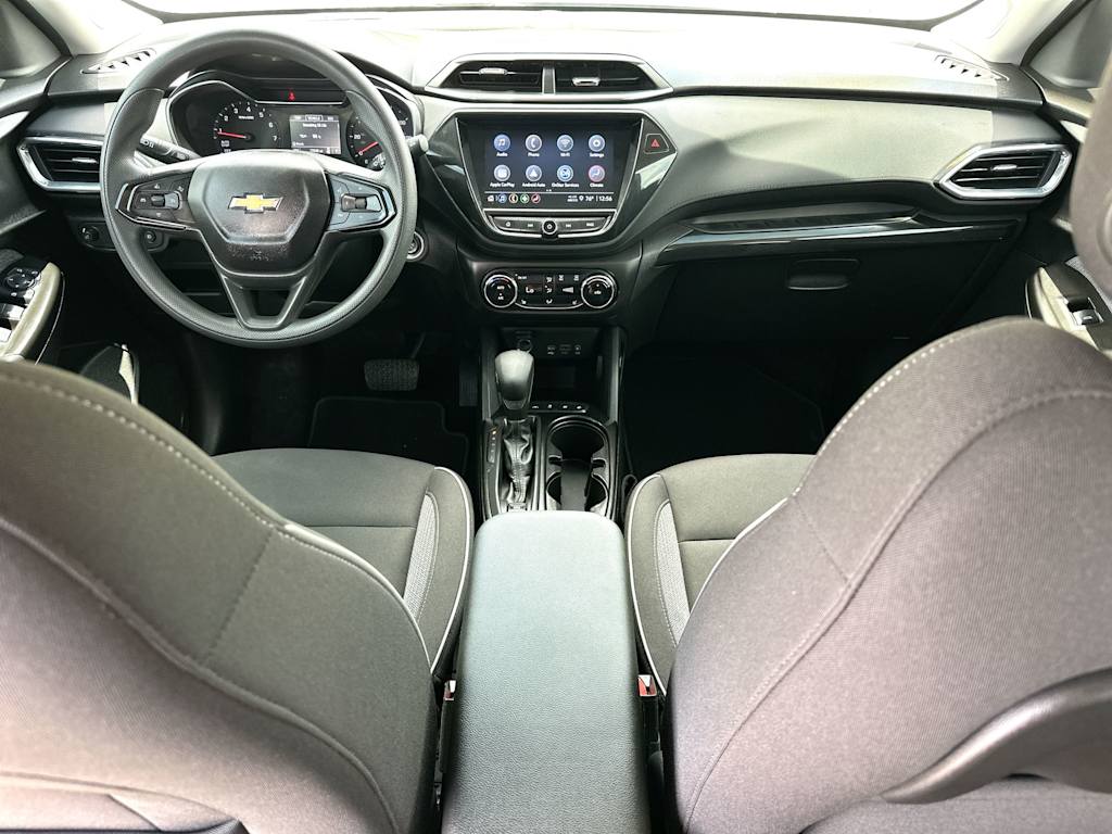 Thumbnail: 2023 Chevrolet TrailBlazer - 9