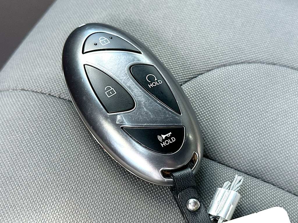 Thumbnail: 2025 Hyundai Elantra - 17