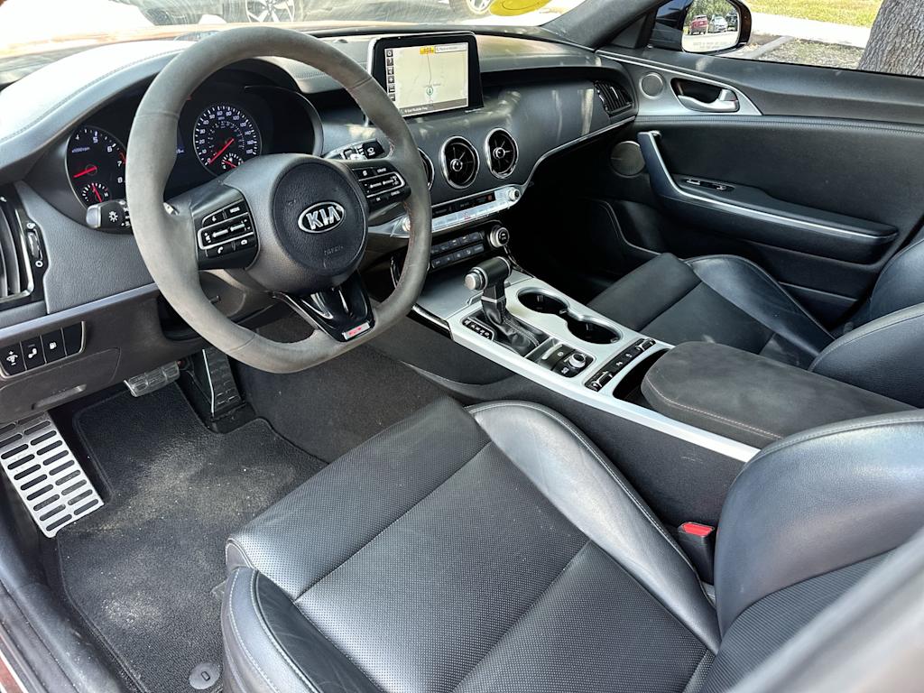 Thumbnail: 2019 Kia Stinger - 2