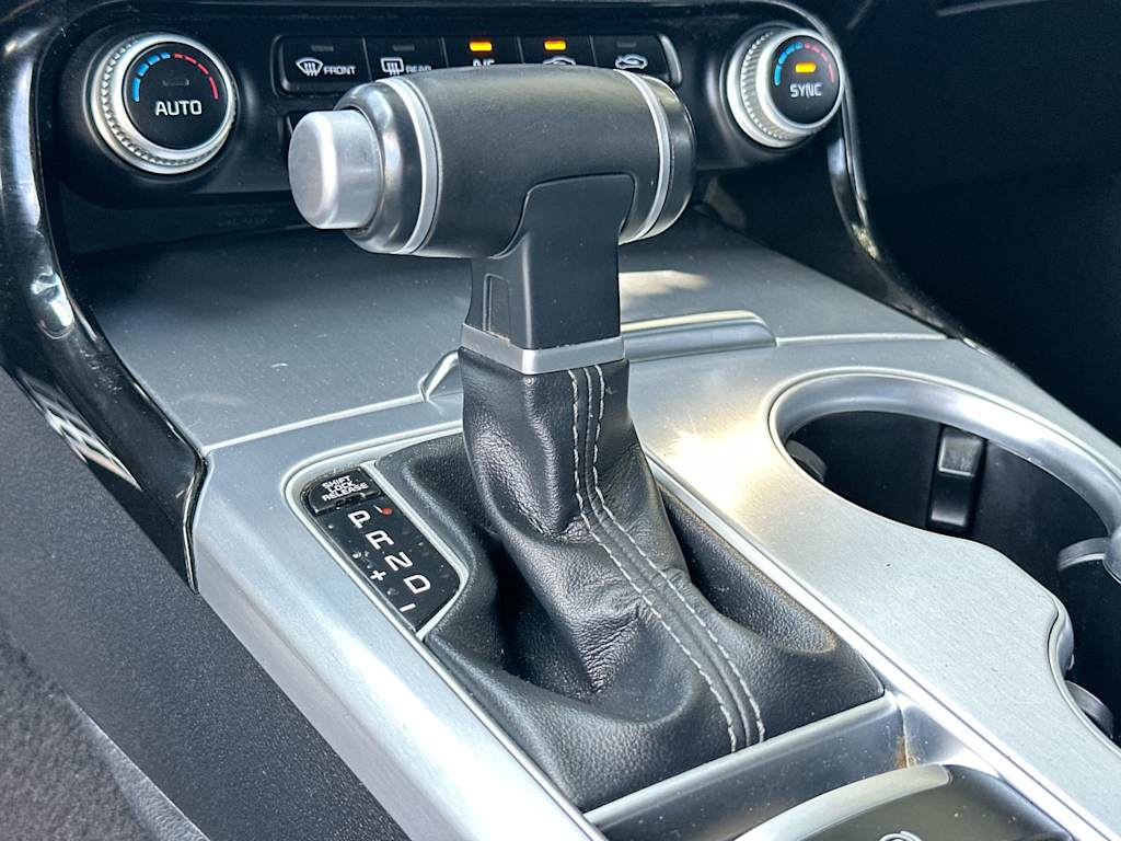 Thumbnail: 2019 Kia Stinger - 14