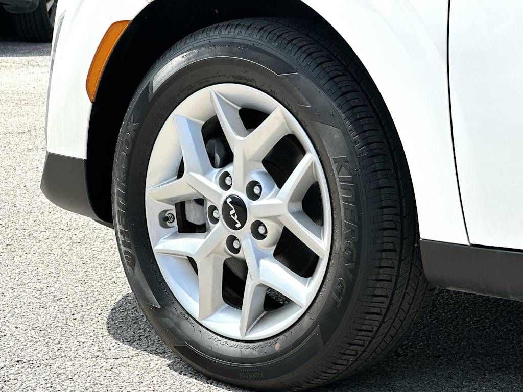 Thumbnail: 2025 Kia Soul - 8