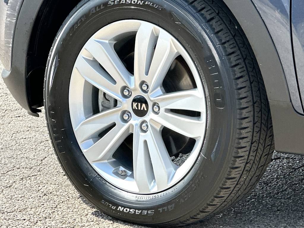 Thumbnail: 2017 Kia Sportage - 8