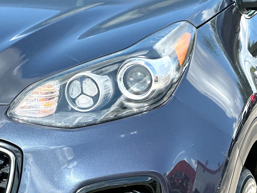 Thumbnail: 2017 Kia Sportage - 26