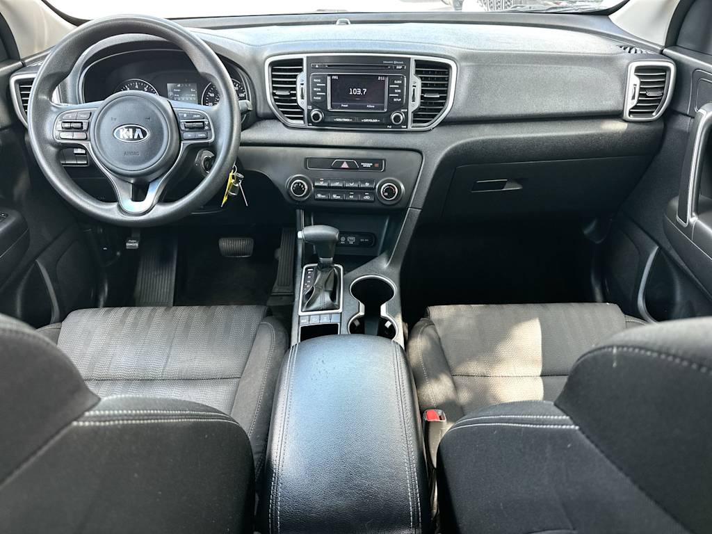 Thumbnail: 2017 Kia Sportage - 9