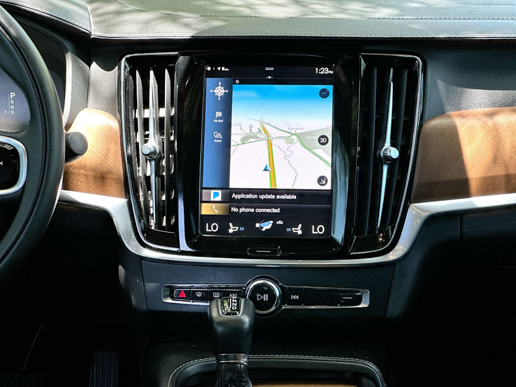 Thumbnail: 2020 Volvo S90 - 29