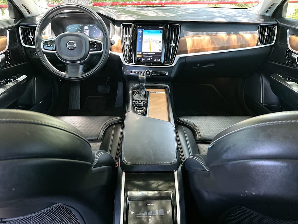 Thumbnail: 2020 Volvo S90 - 9