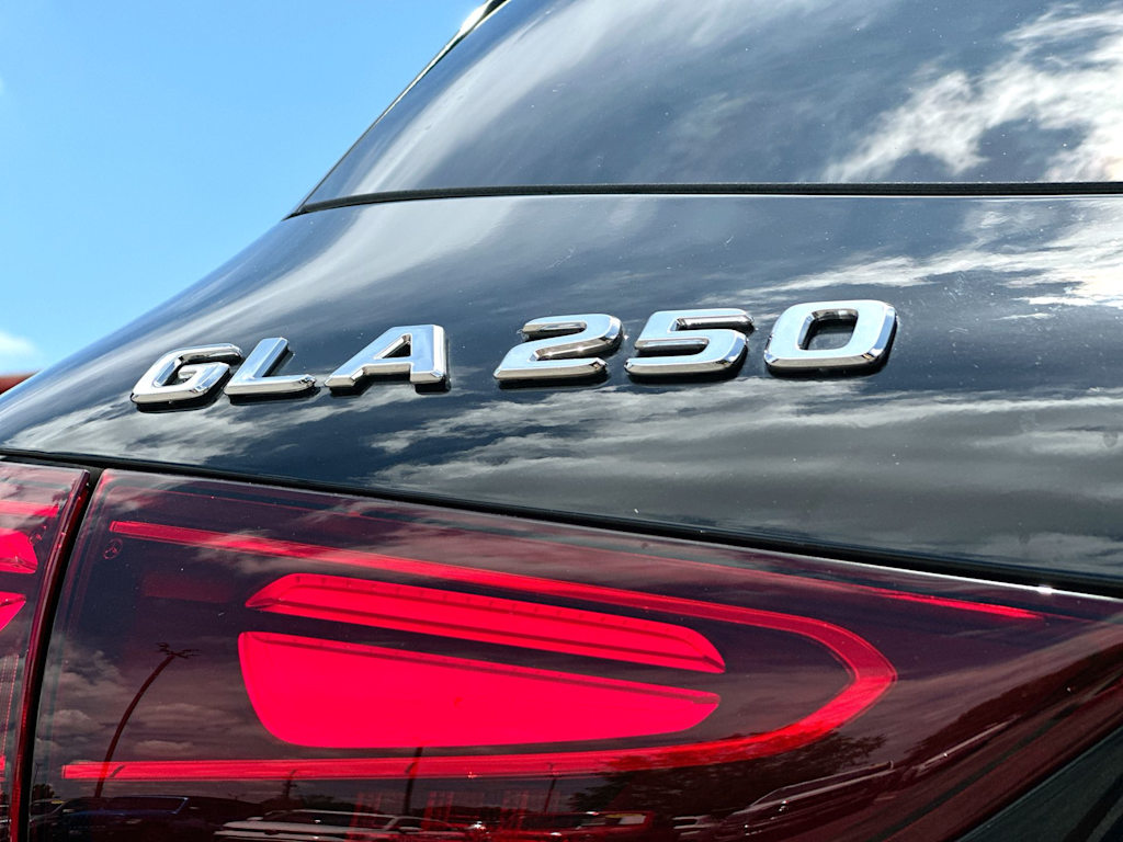 Thumbnail: 2025 Mercedes-Benz GLA - 7