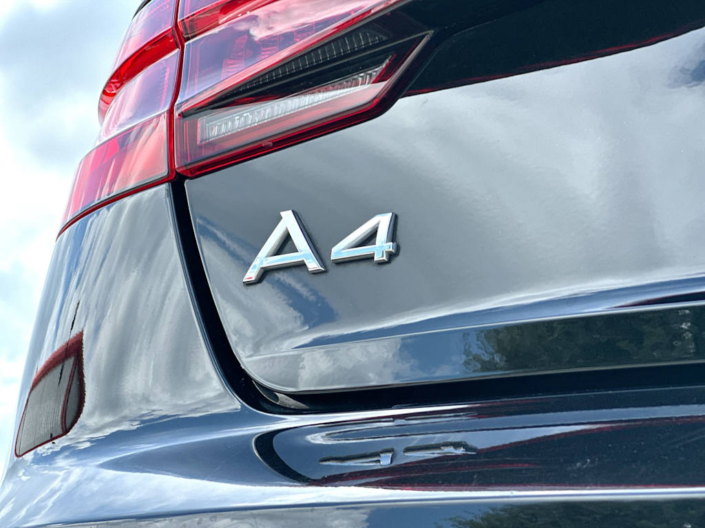 Thumbnail: 2019 Audi A4 - 25