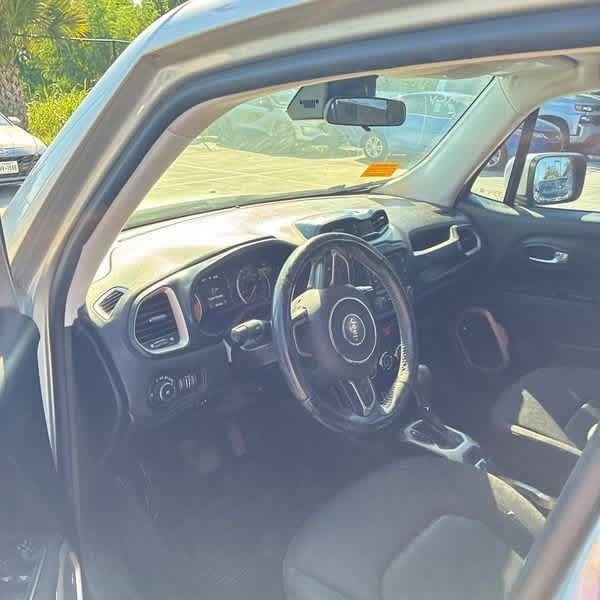 Thumbnail: 2016 Jeep Renegade - 2